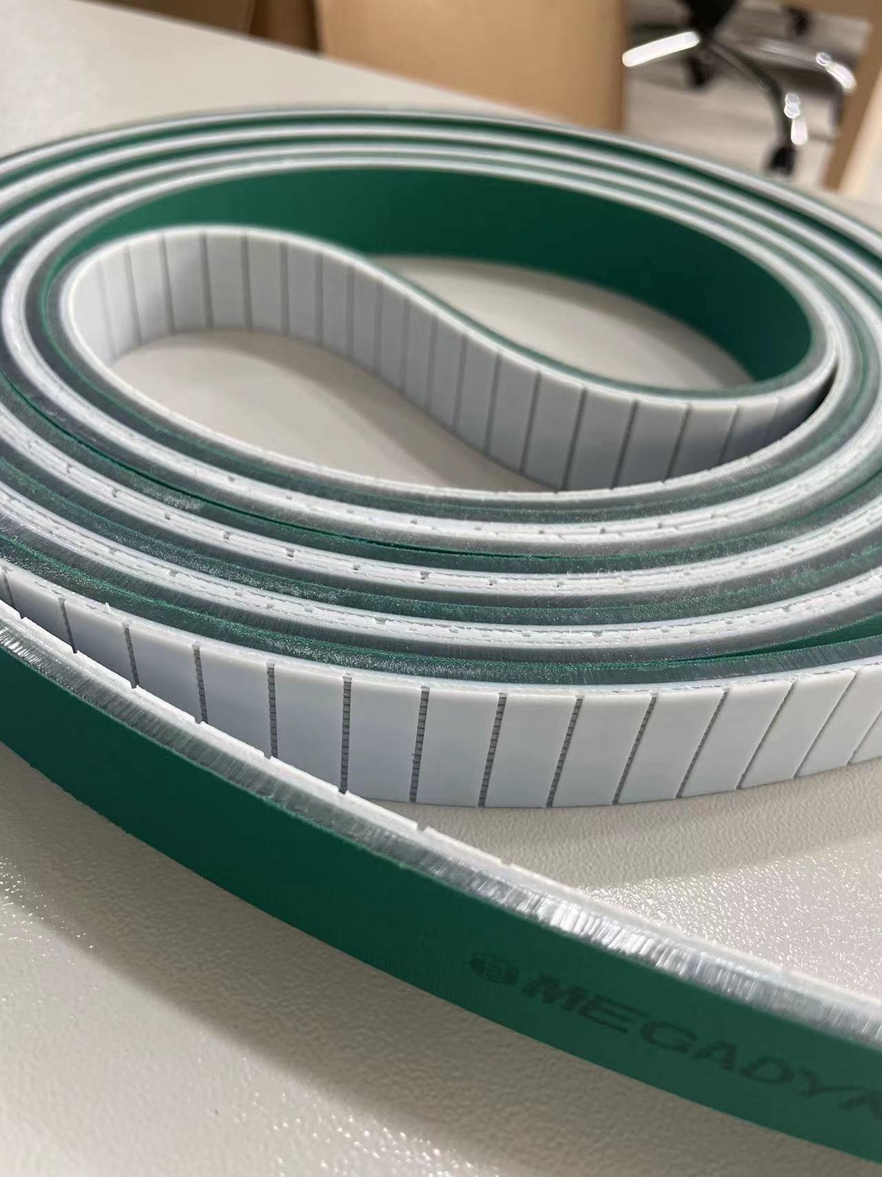 <a href='http://www.yiemit.com/' target='_blank'><u>同步帶</u></a>