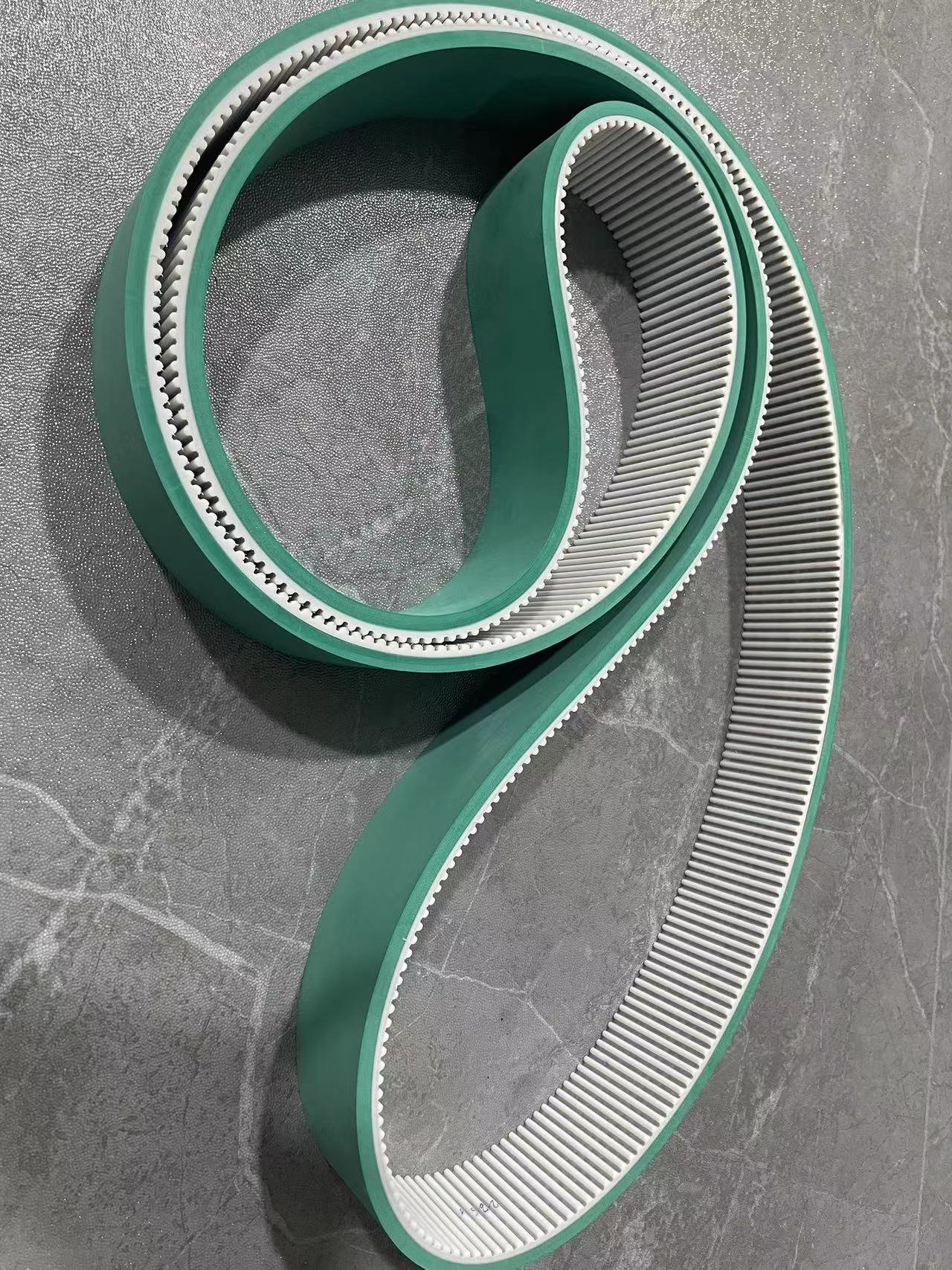 <a href='http://www.yiemit.com/' target='_blank'><u>PU同步帶</u></a>